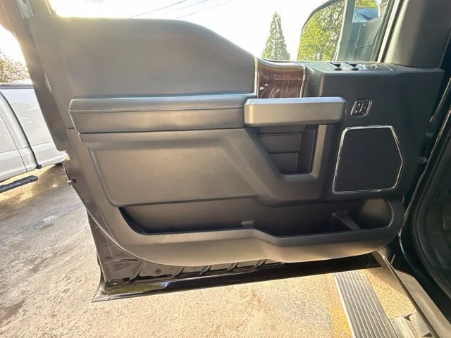 Used 2016 Shadow Black Ford Platinum image 15
