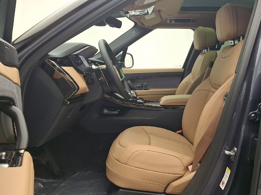 New 2027 Varesine Blue Land Rover SE image 10