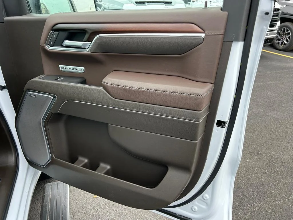 2026 GMC Sierra 1500 Denali - Photo 18