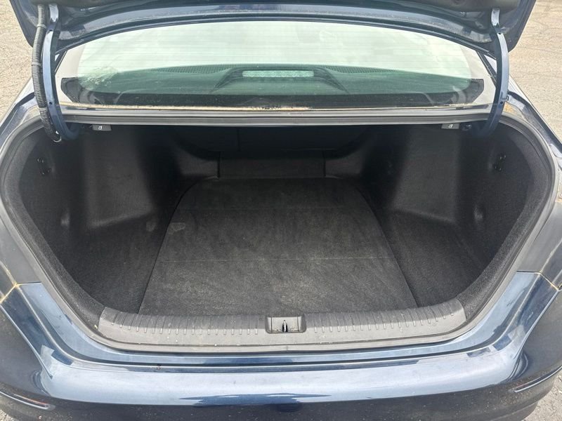 Used 2023  Honda EX image 10