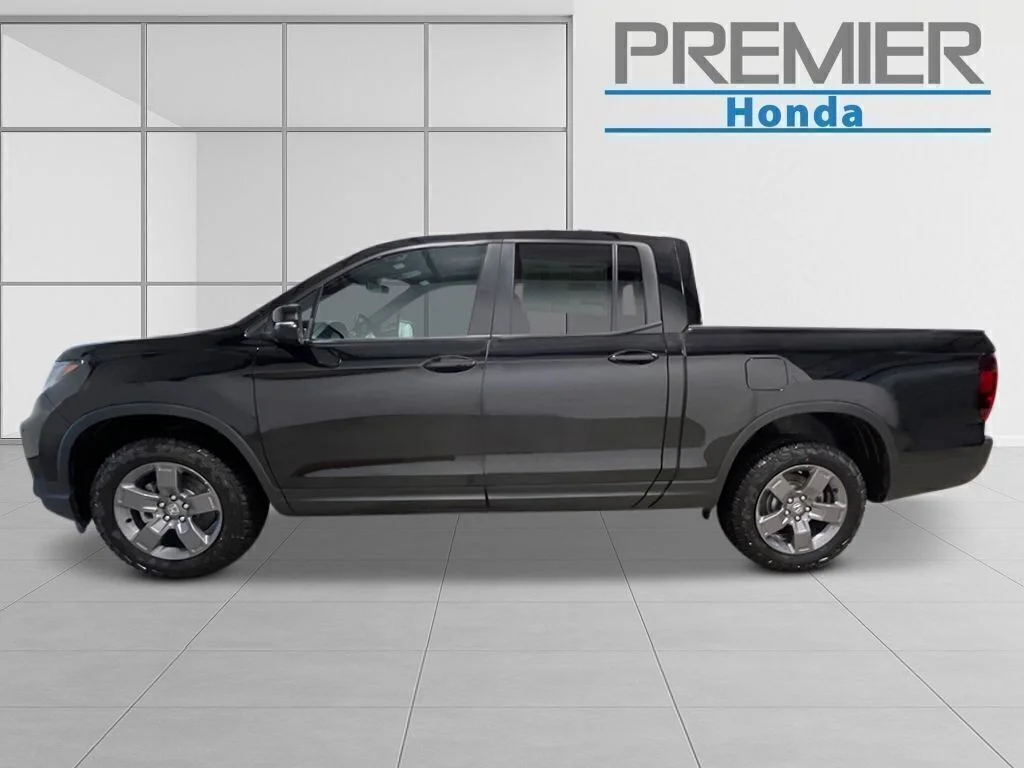 New 2026 Crystal Black Pearl Honda TrailSport image 2