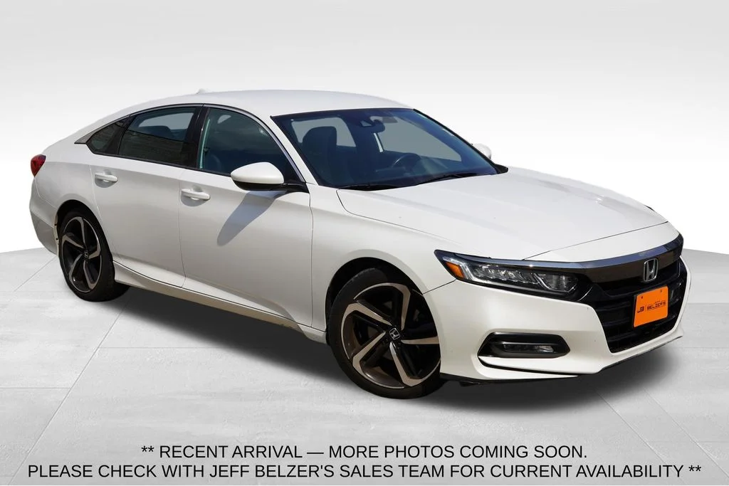 Used 2018 Platinum White Pearl Honda Sport image 1
