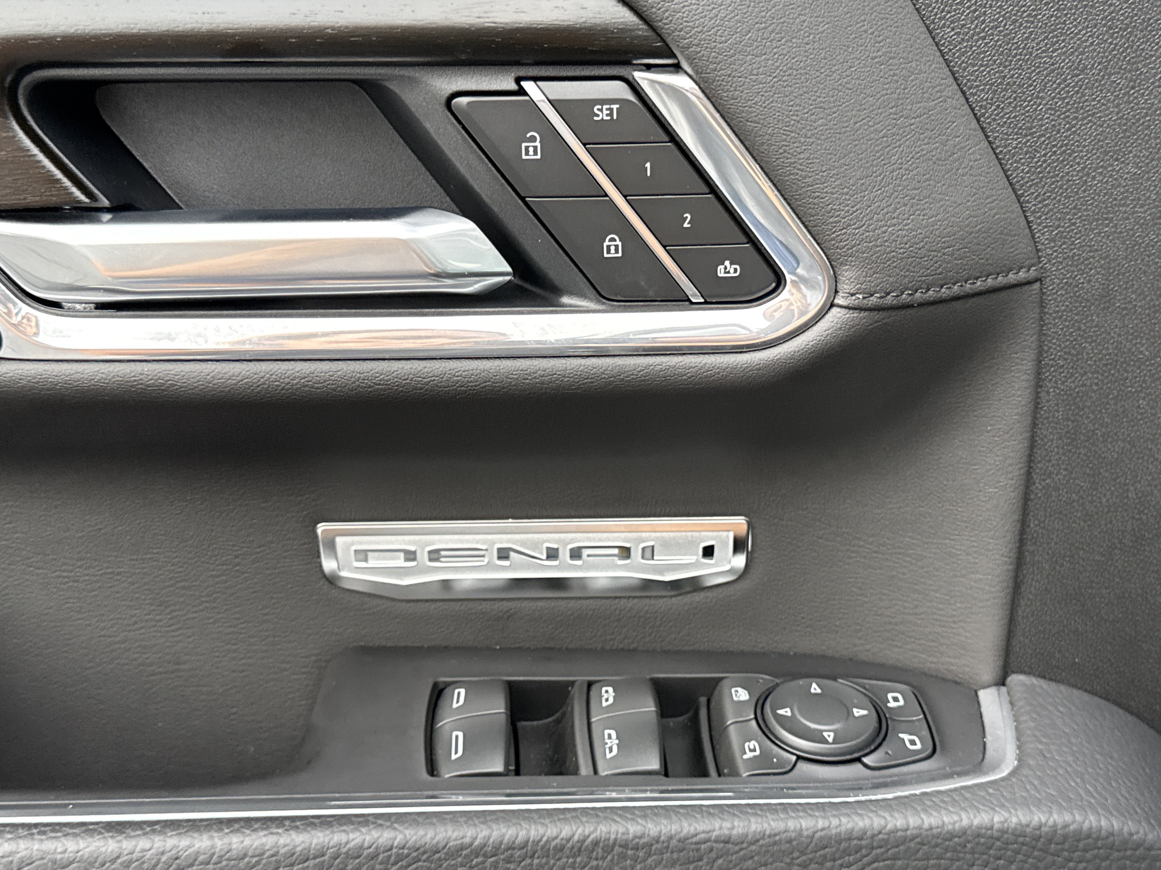 Used 2026 Sterling Metallic GMC Denali image 19