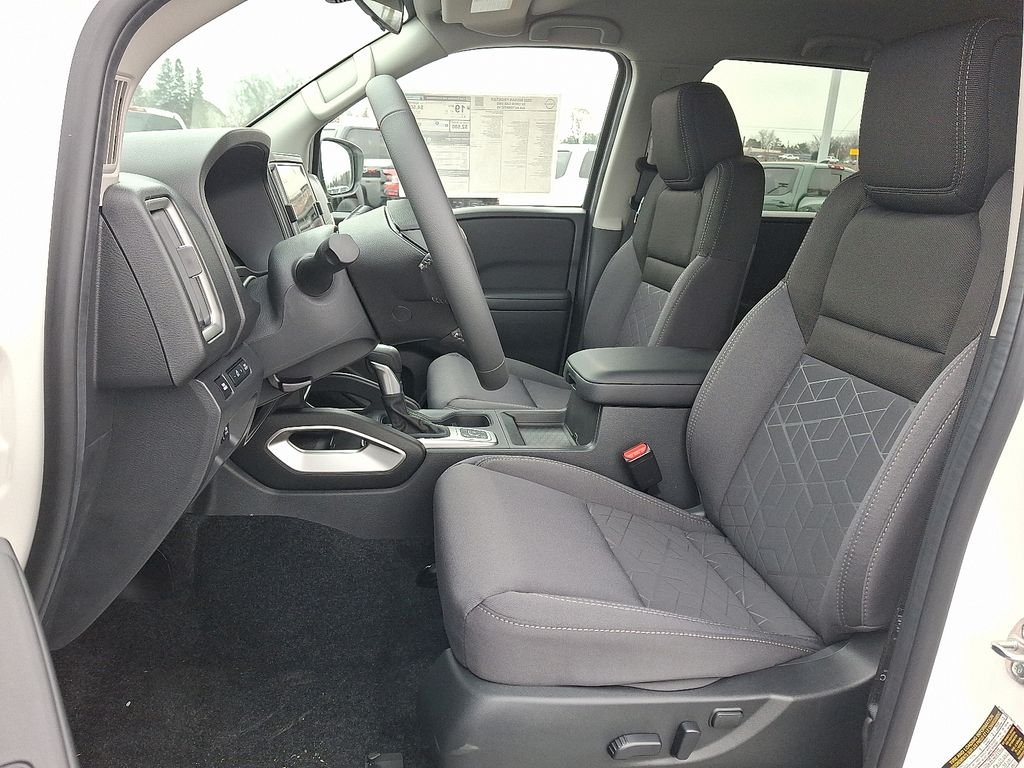 2026 Nissan Frontier SV - Photo 10