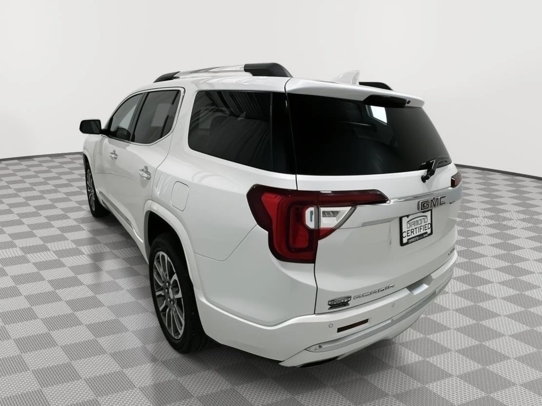 Used 2021 WHITE FROST TRICOAT GMC Denali image 3