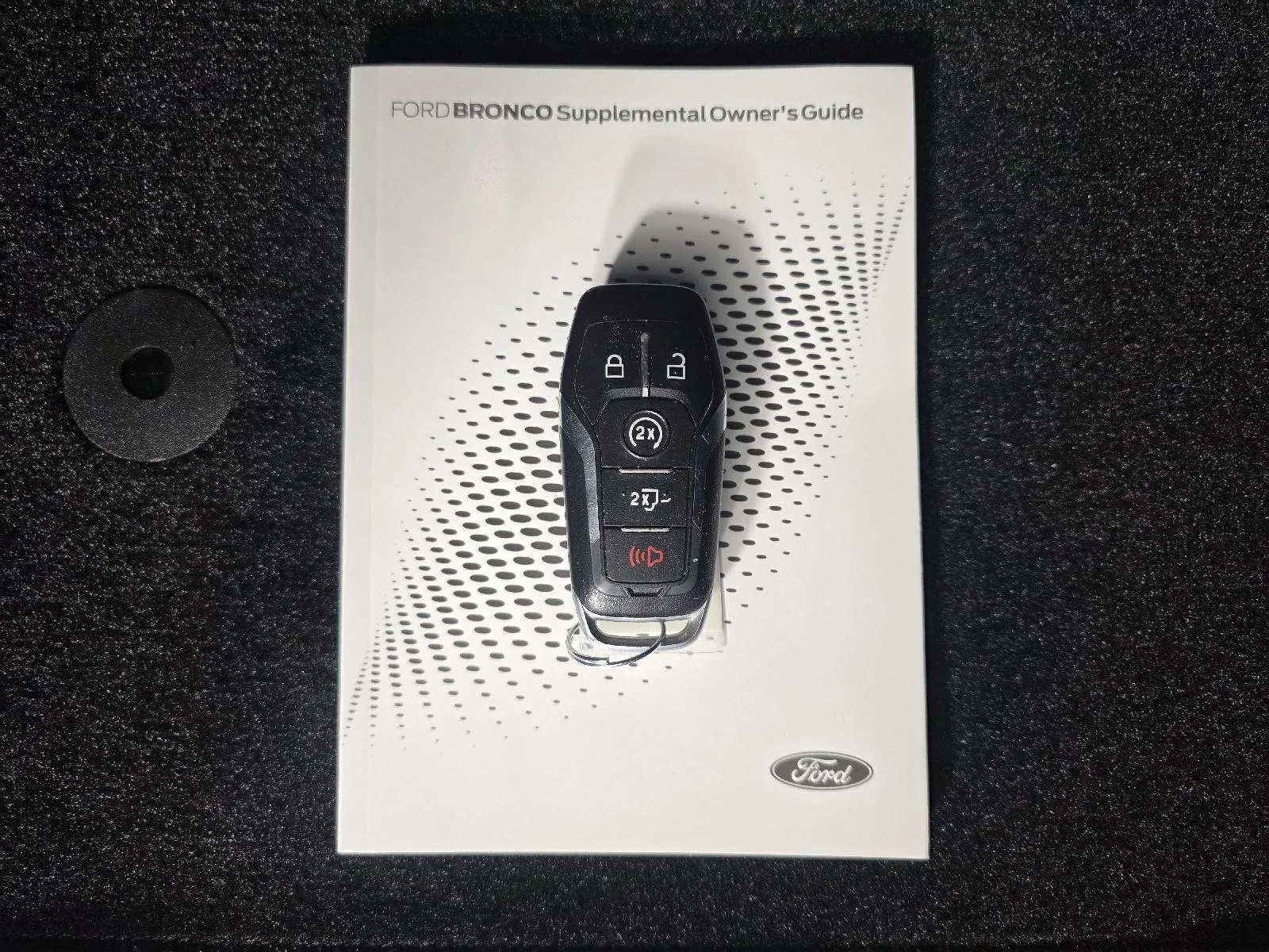 Used 2025 Carbonized Gray Metallic Ford Badlands image 48