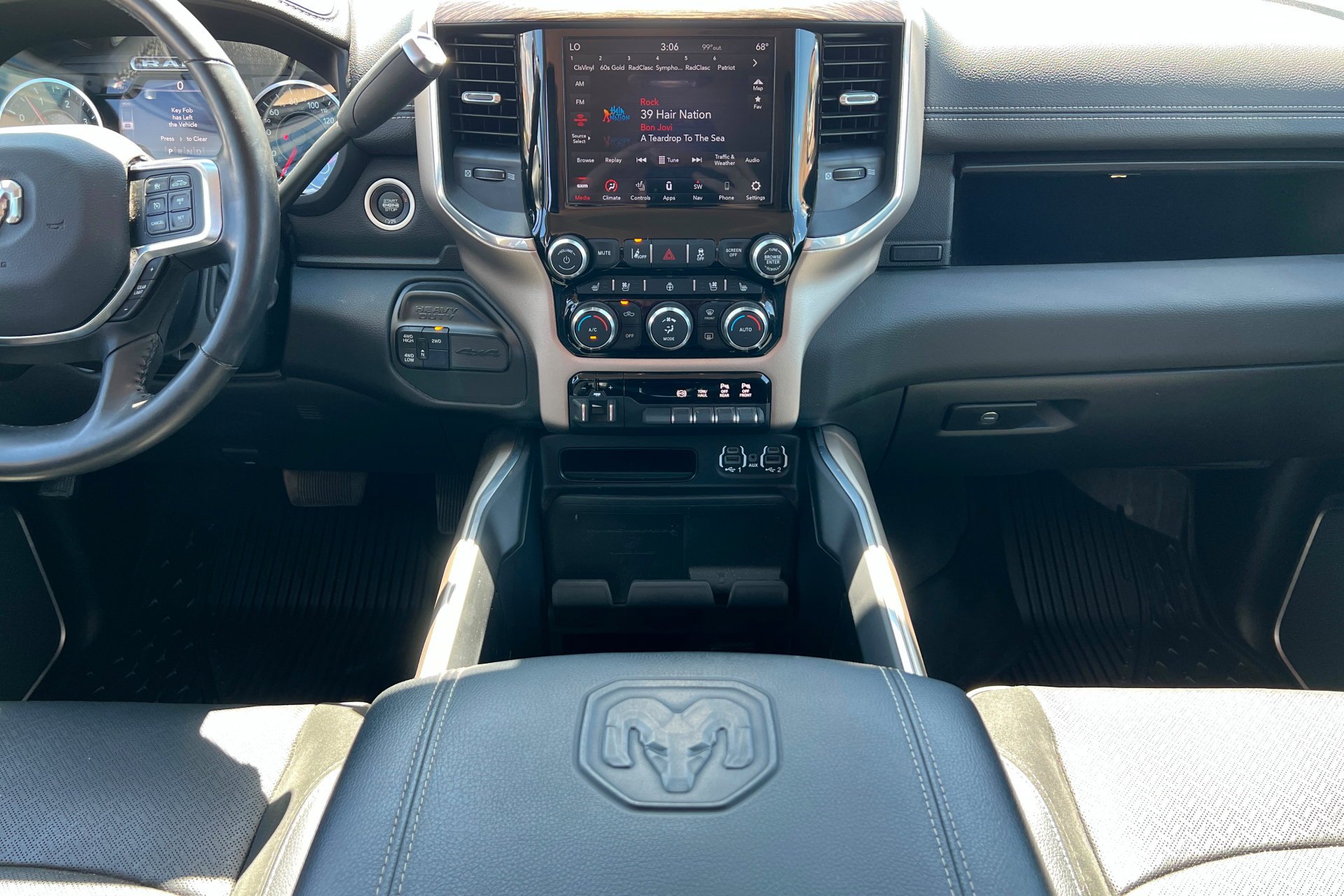Certified Used 2021 Patriot Blue Pearlcoat Ram Laramie image 14