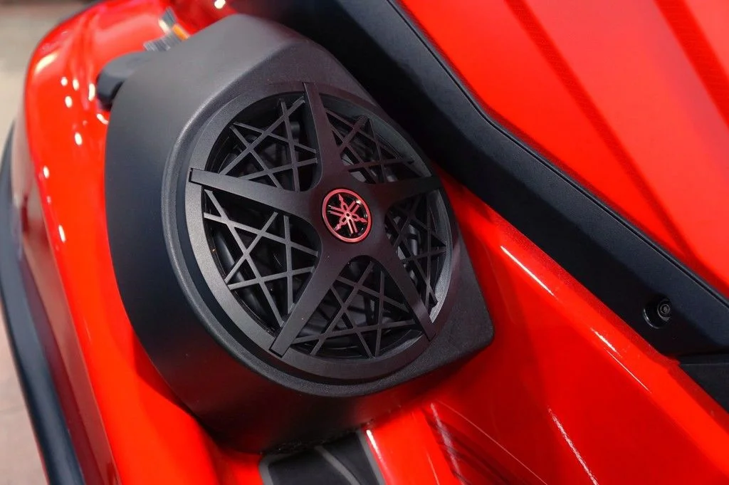 New 2026 TORCH RED Yamaha  image 6
