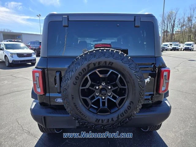 New 2026 Shadow Black Ford Badlands® image 5