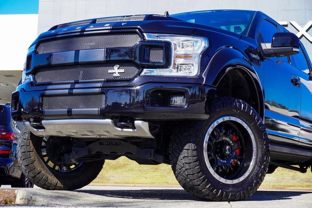 Used 2019 Black Ford Lariat image 2