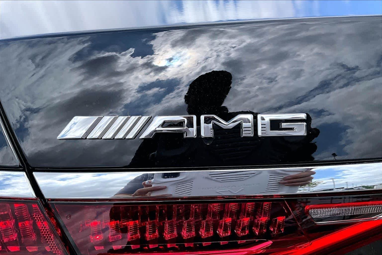 New 2026 Obsidian Black Metallic Mercedes-Benz AMG® S 63 E 4MATIC® Sedan image 7