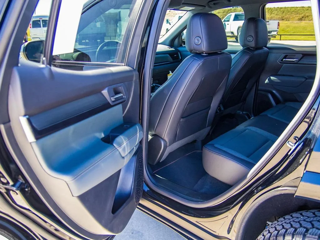 New 2026 Ebony Twilight Metallic GMC AT4 image 23
