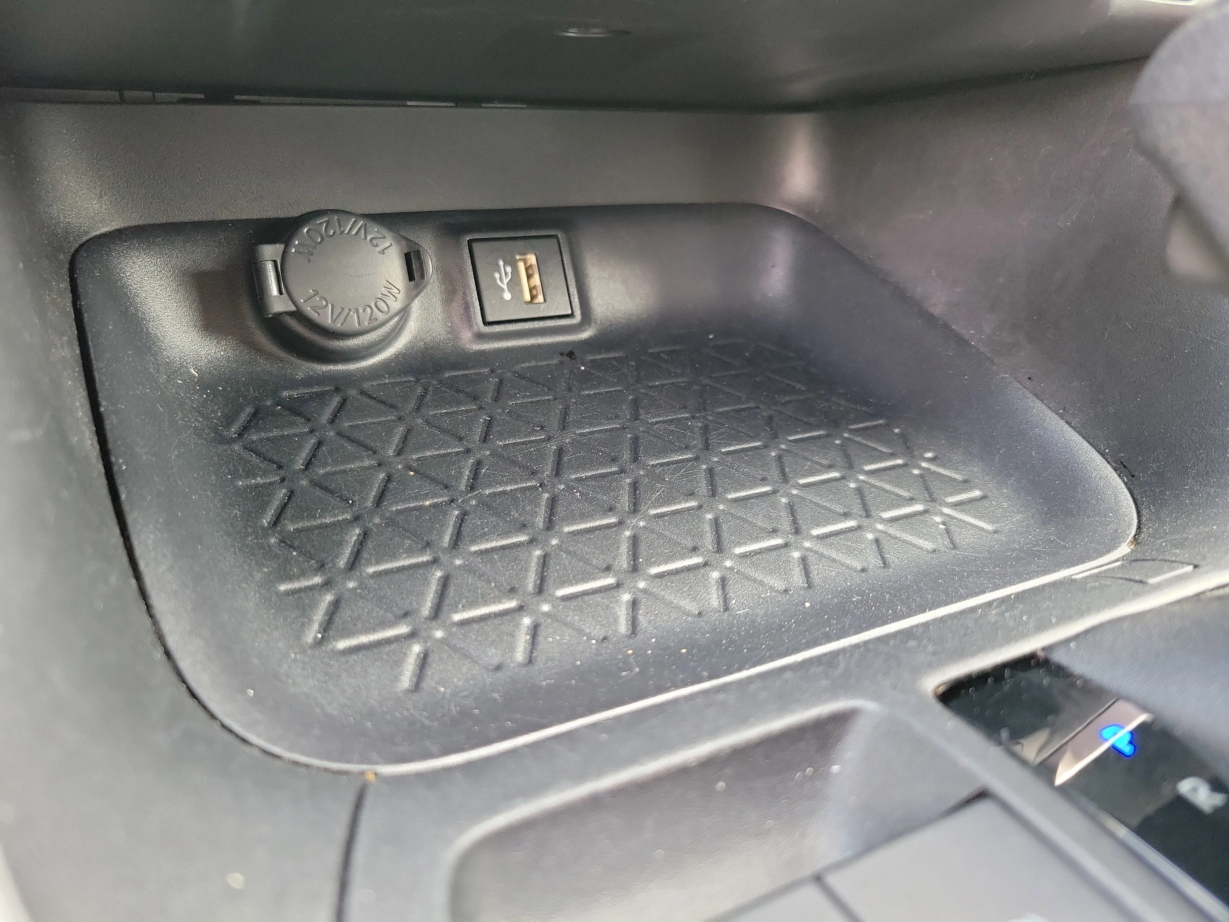 Used 2025 Red Toyota Hybrid XLE image 12
