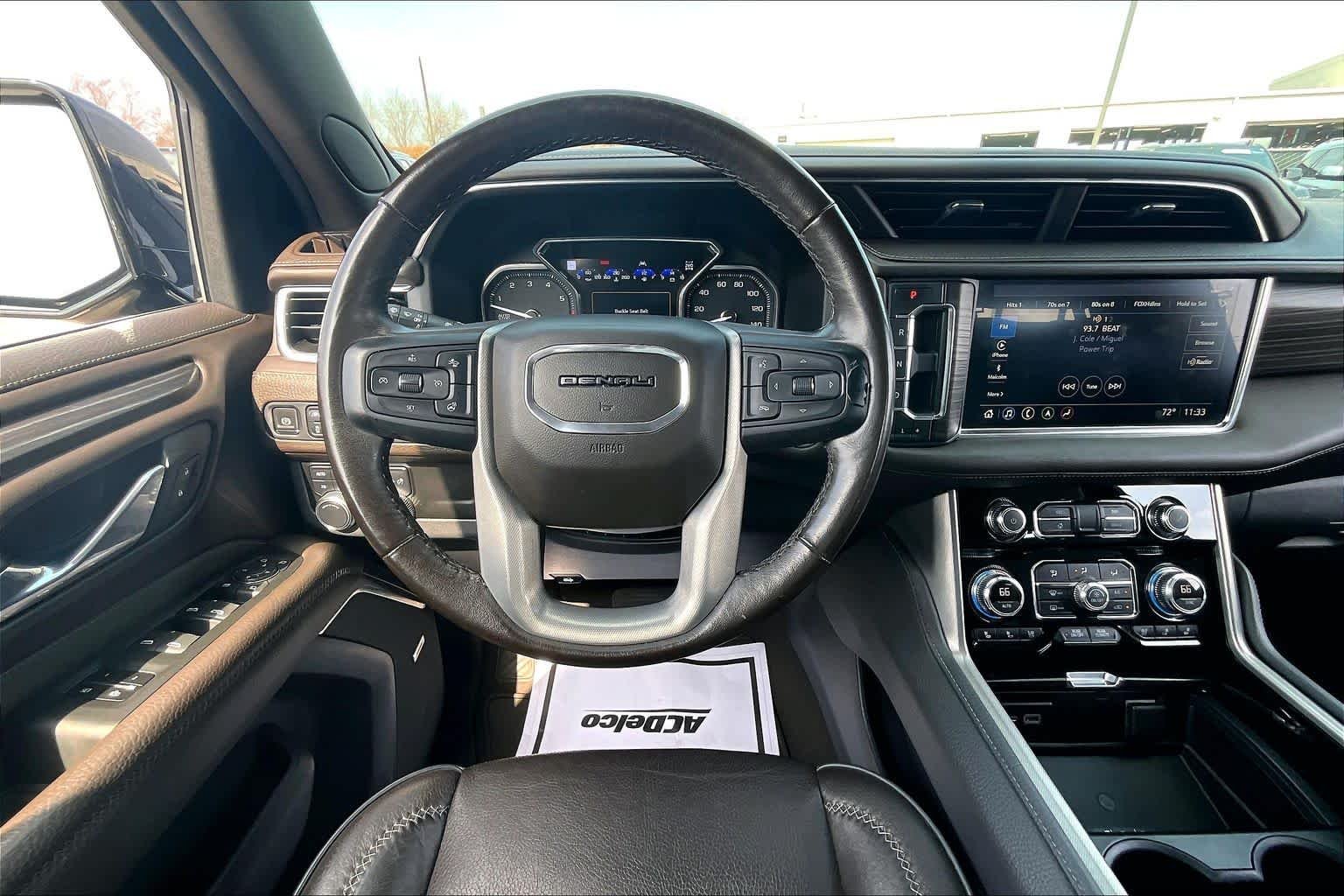 2021 GMC Yukon Denali - Photo 14