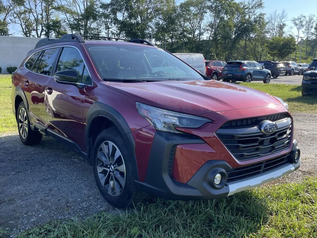 Used 2025 Crimson Red Pearl Subaru Limited image 1
