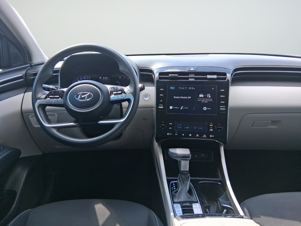 Used 2024 Silver Hyundai SEL image 9
