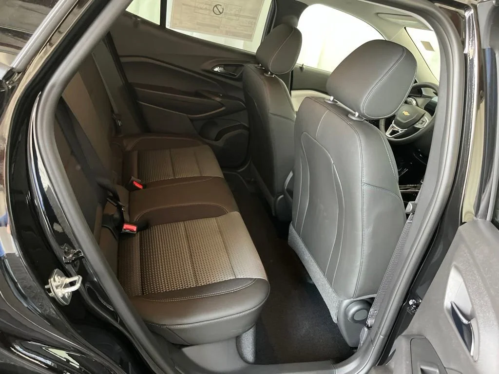 New 2026 Mosaic Black Metallic Chevrolet LT image 20