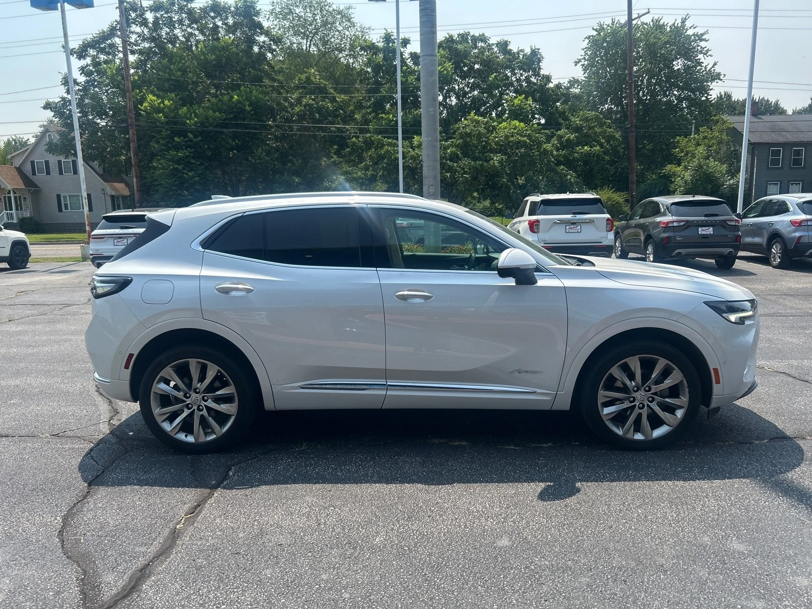 Used 2023 White Buick Avenir image 6