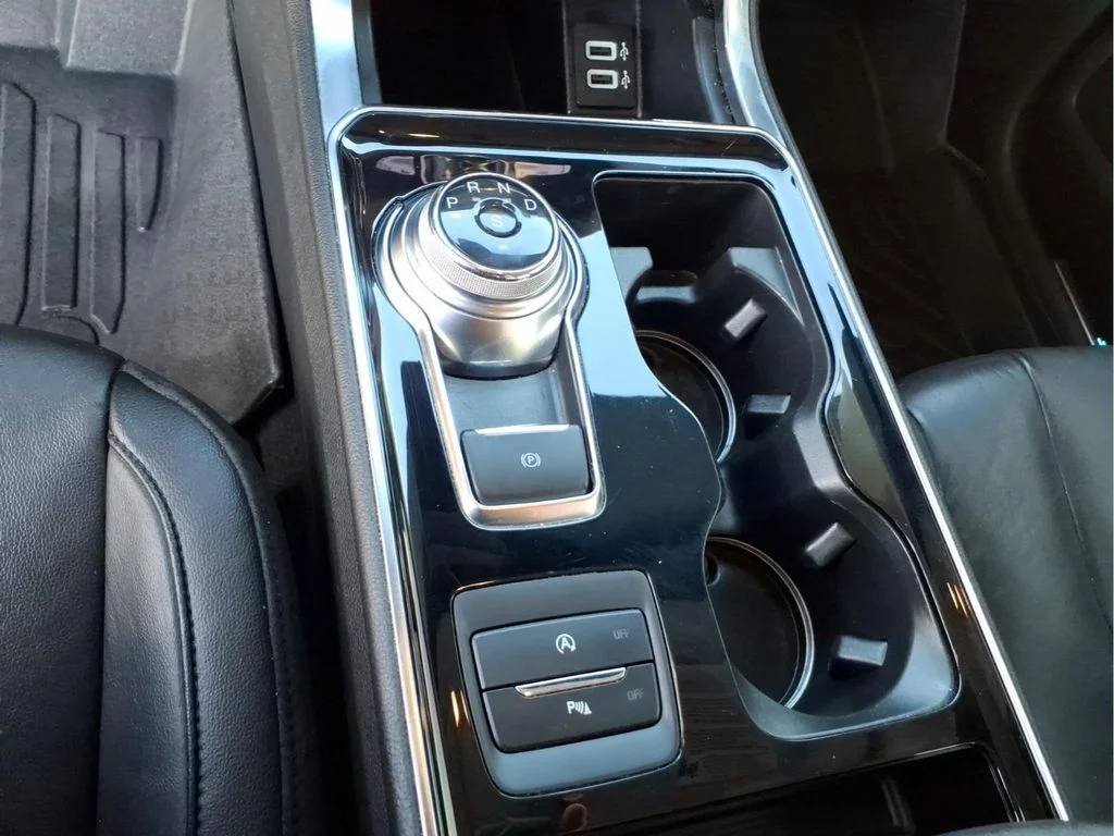 Used 2020 Gray Ford Titanium image 29