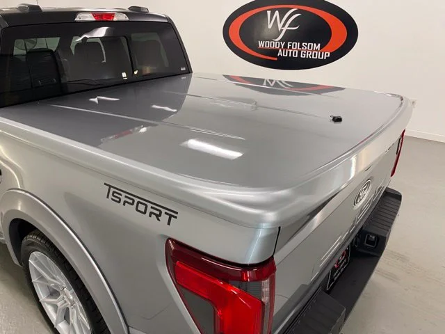 New 2025 Iconic Silver Metallic Ford XLT image 38