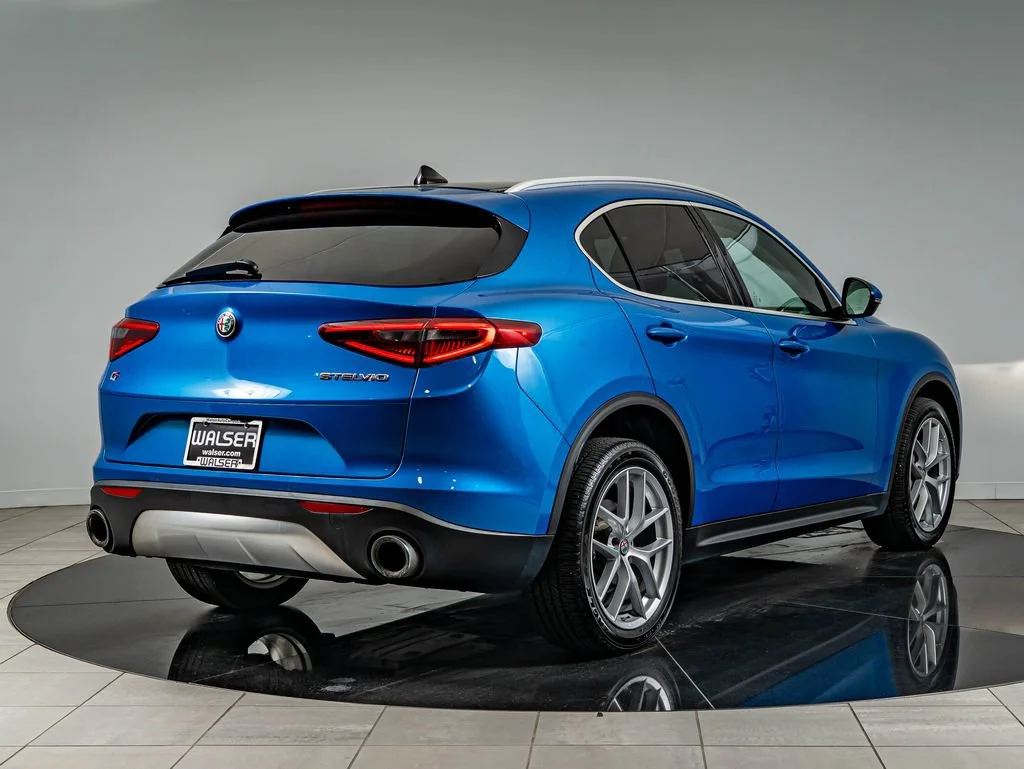 Used 2019 Misano Blue Metallic Alfa Romeo Ti image 5