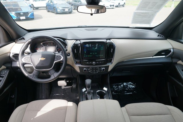 Used 2023 Sterling Gray Metallic Chevrolet LT Cloth image 23