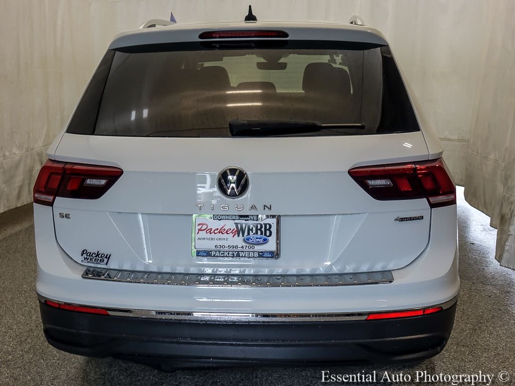 Certified Used 2022  Volkswagen 2.0T SE image 6
