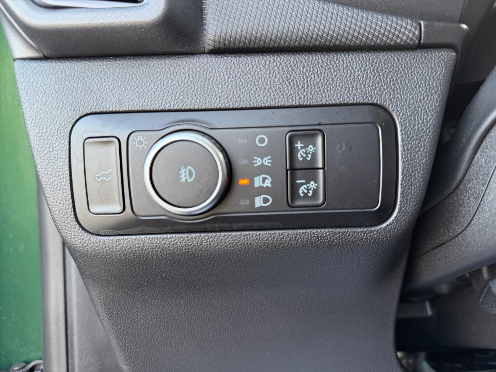 Used 2025 Green Metallic Ford Outer Banks image 20