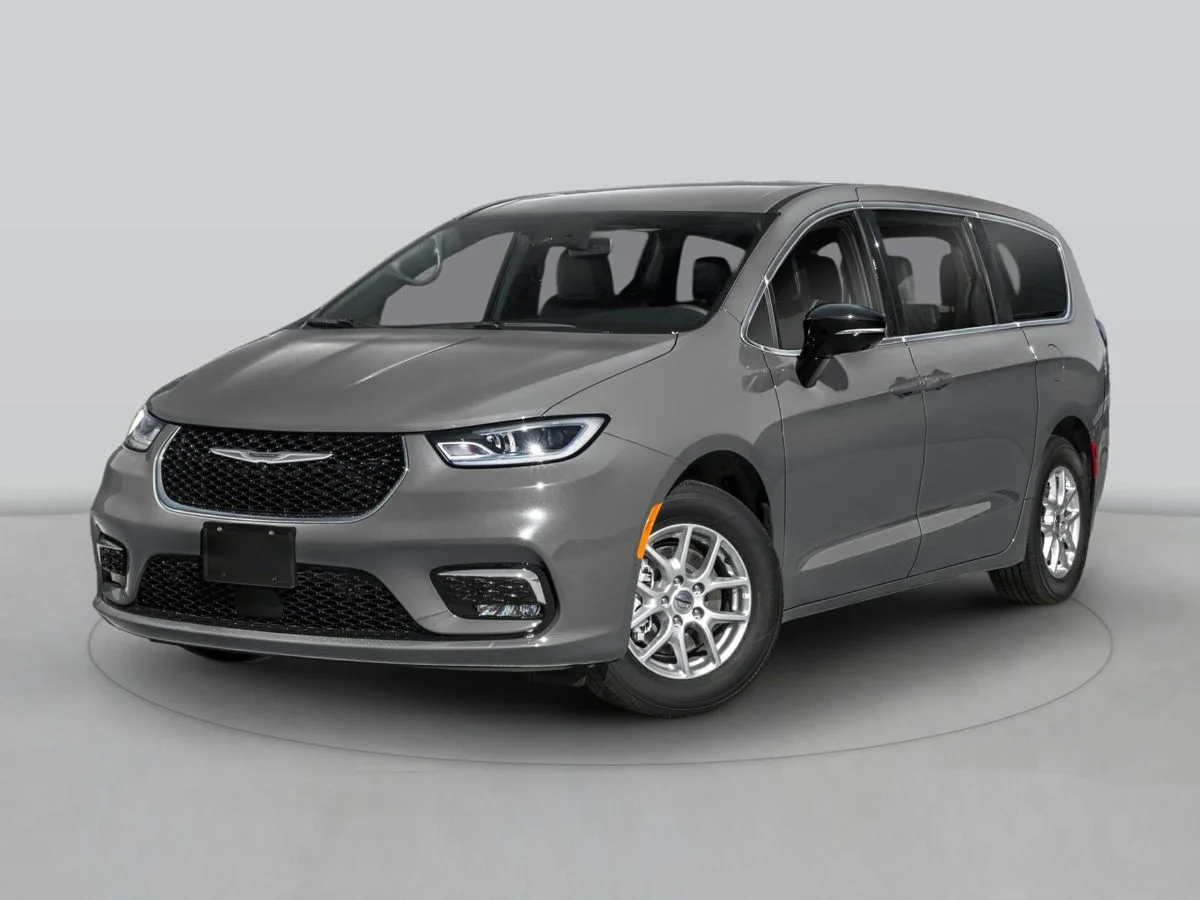 2026 Chrysler Pacifica Limited's photo