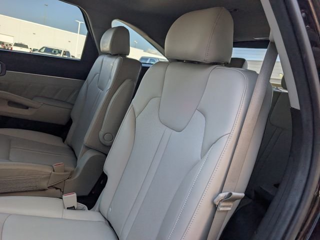 Used 2021 Black Kia SX image 27