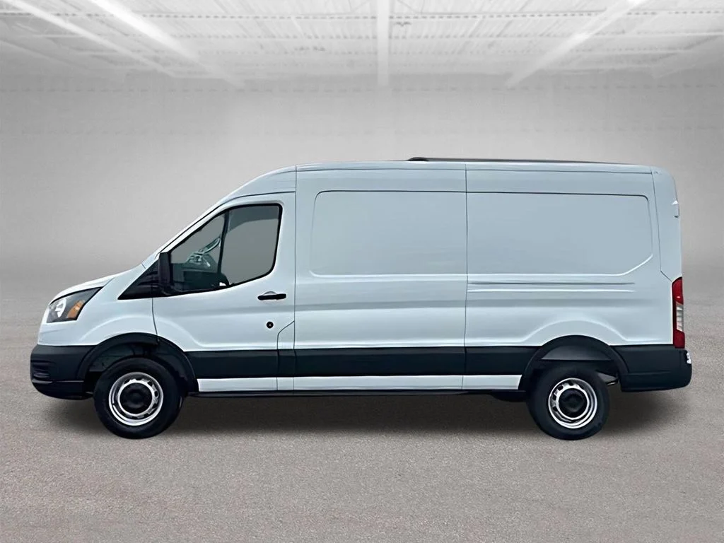 New 2026 Oxford White Ford Cargo Van image 4