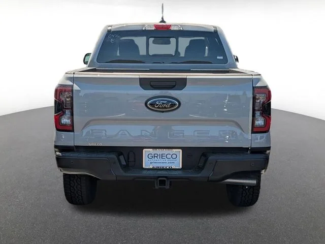 New 2026 Avalanche Ford XLT image 4
