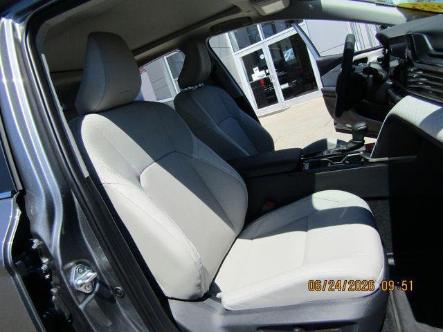 Certified Used 2025 PRECIOUS METAL Toyota  image 27
