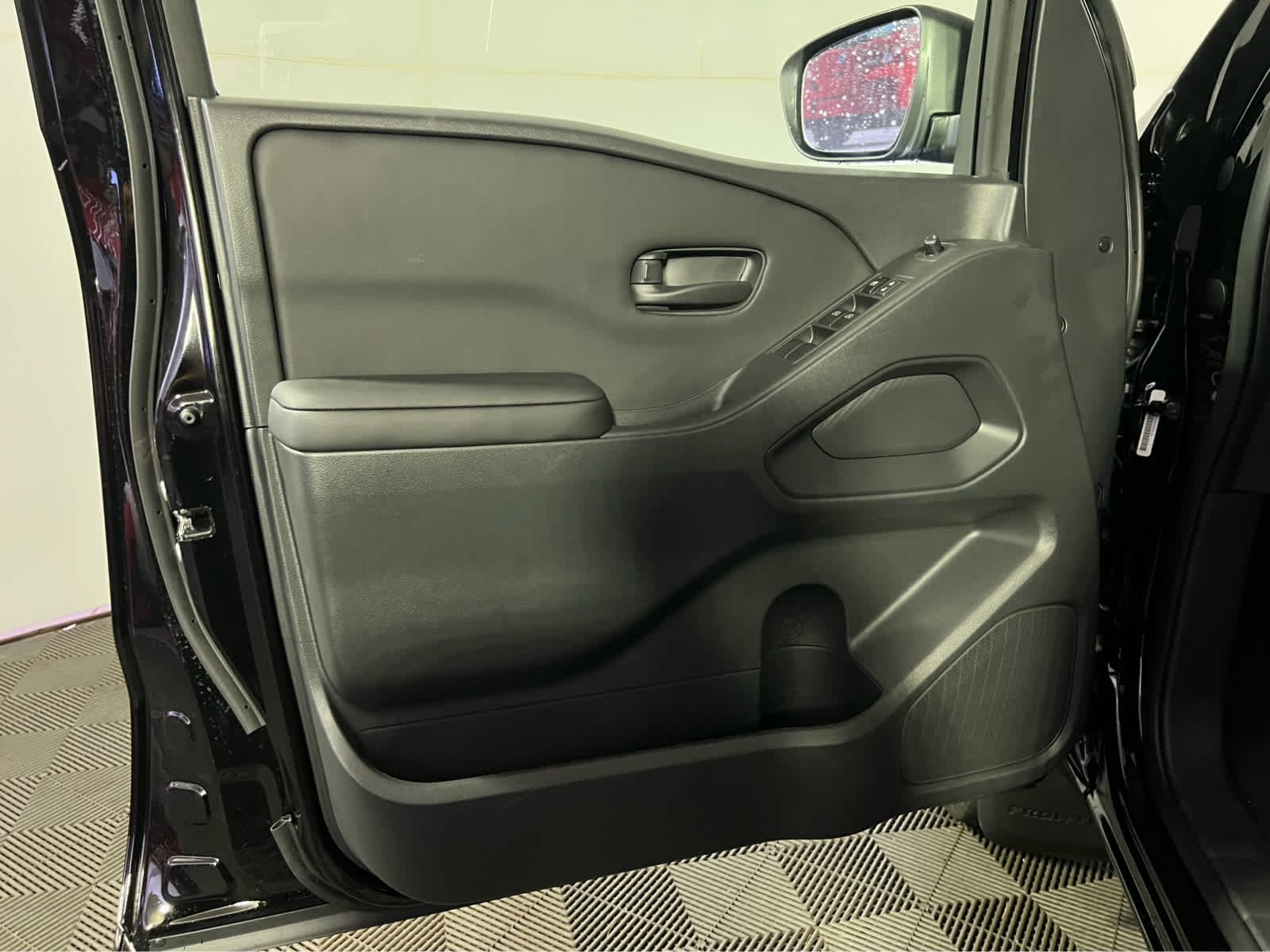 New 2026 Super Black Nissan Crew Cab SV image 14