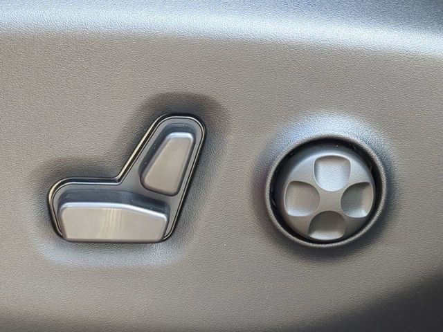 2026 Chrysler Pacifica Limited - Photo 24
