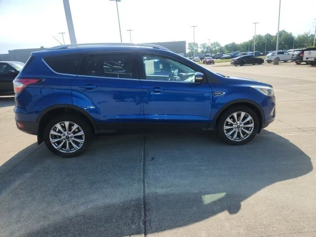 Used 2017 Blue Ford Titanium image 9