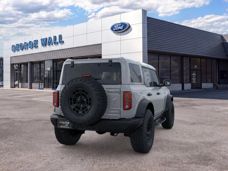 New 2026 Avalanche Gray Ford Badlands® image 33