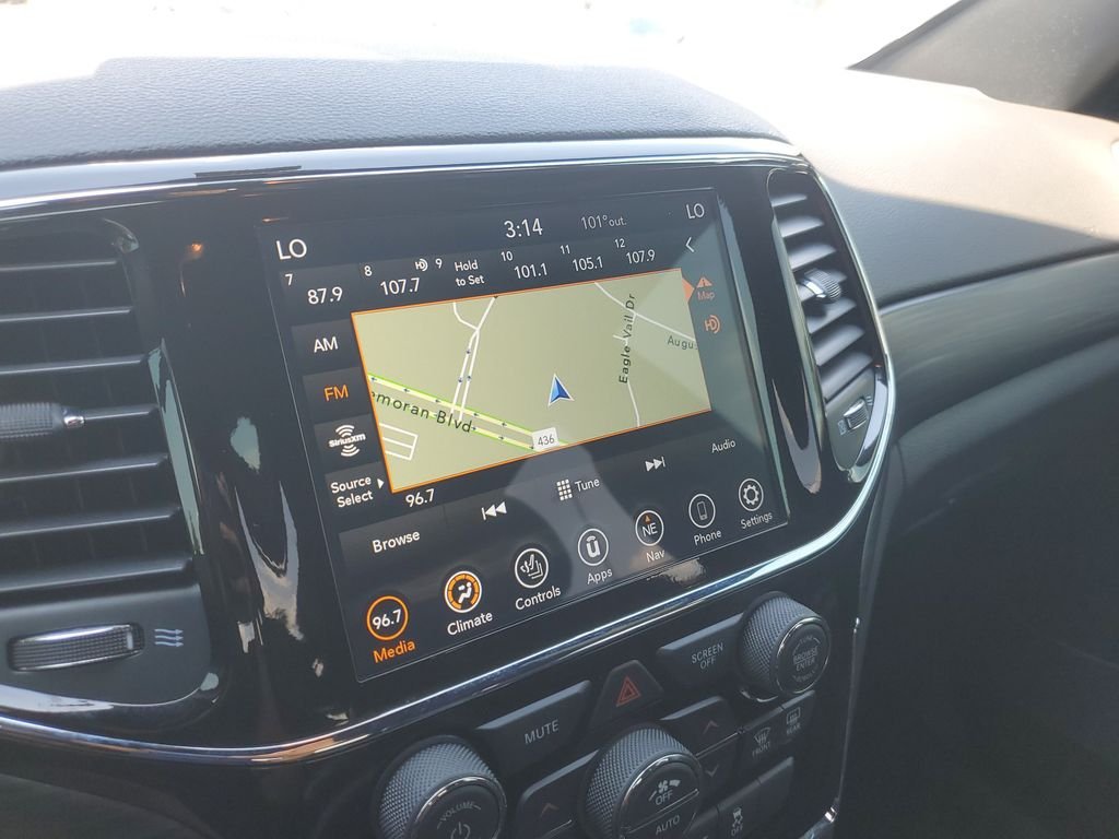 Used 2021 Black Jeep Laredo X image 20