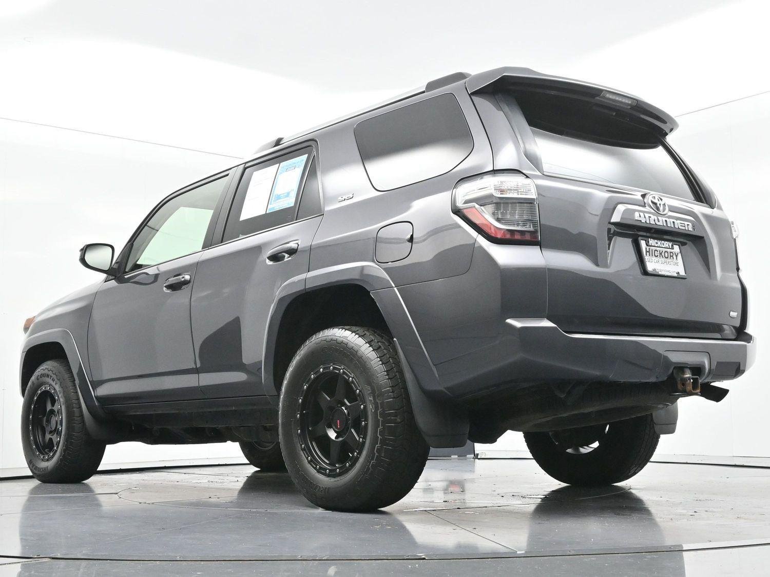 Used 2021 Magnetic Gray Metallic Toyota SR5 image 50