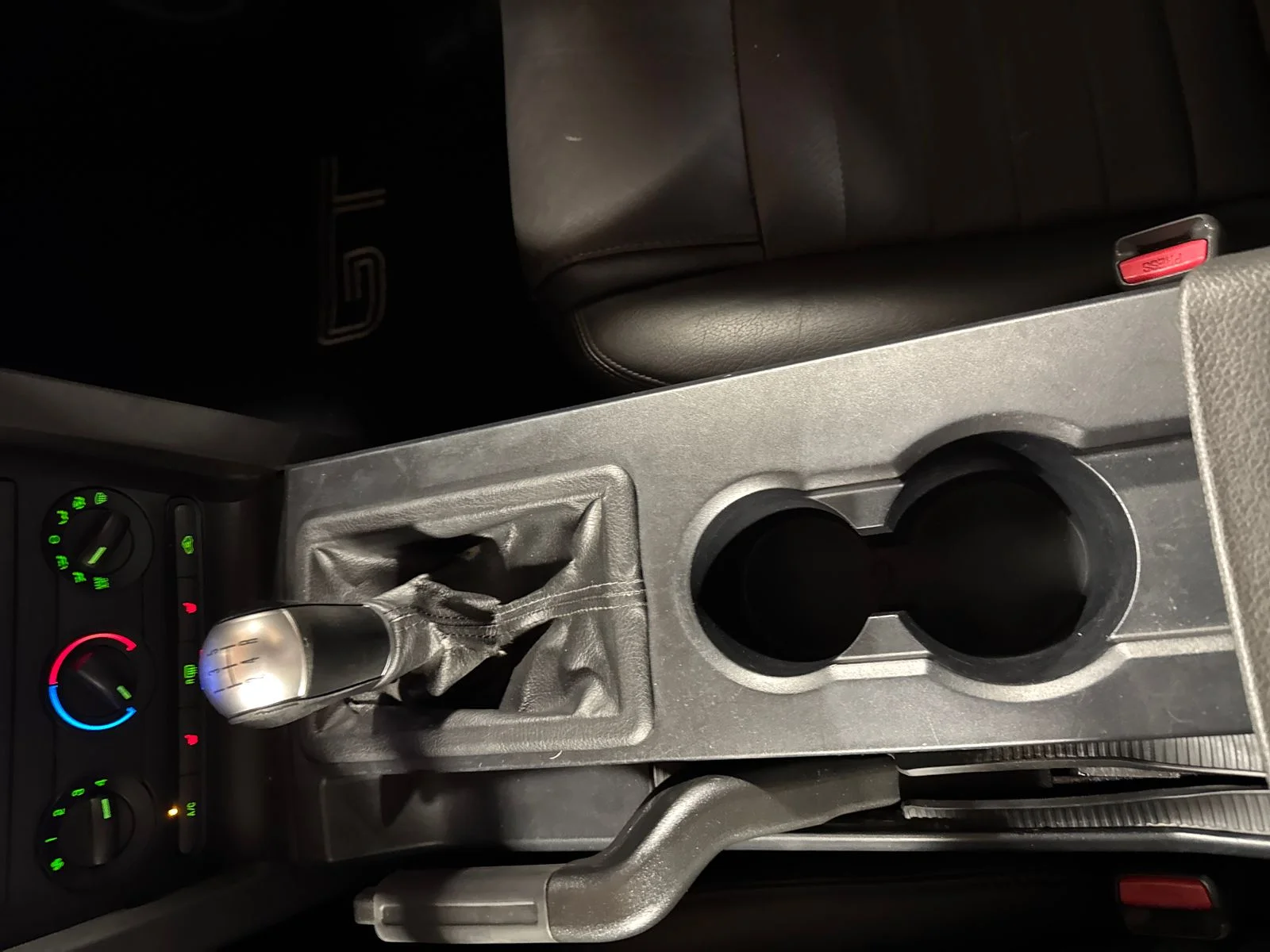Used 2007  Ford GT Premium image 22
