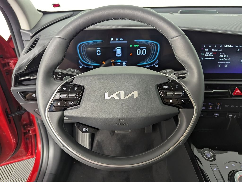 2025 Kia Niro EX - Photo 24