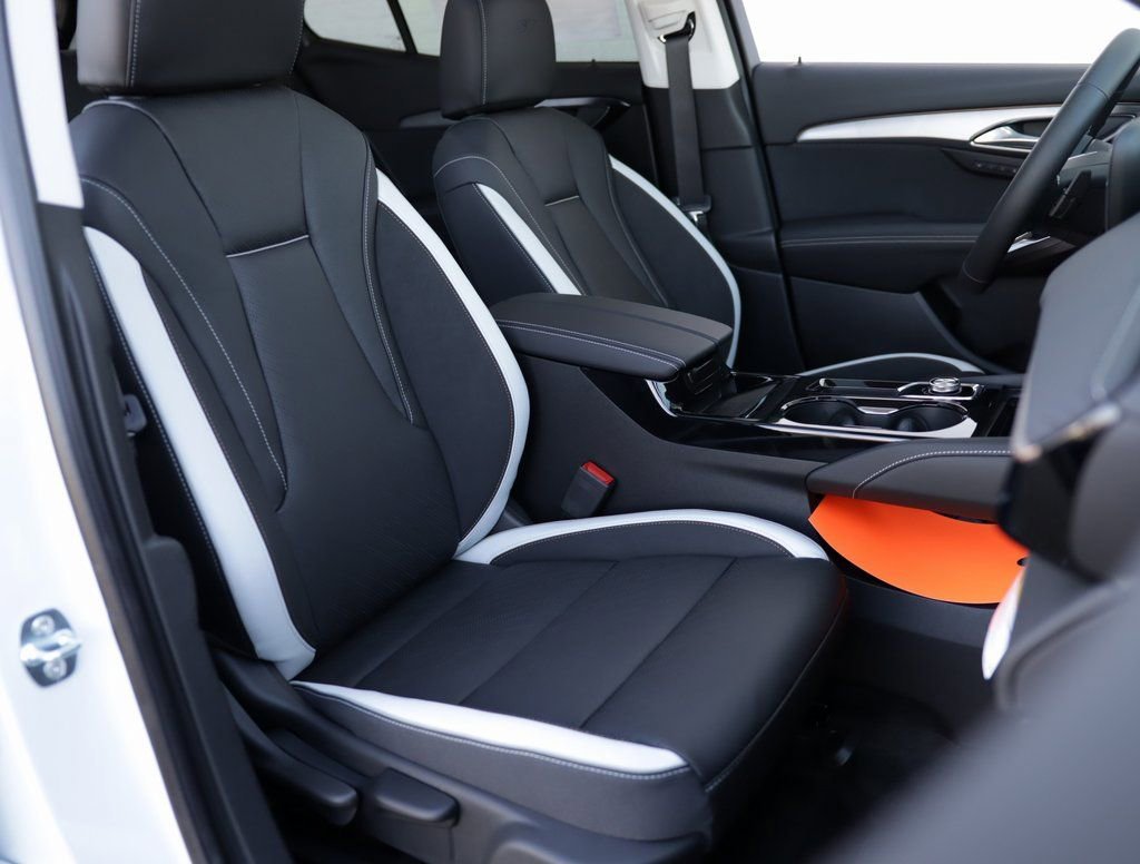 2026 Buick Envision Sport Touring - Photo 38