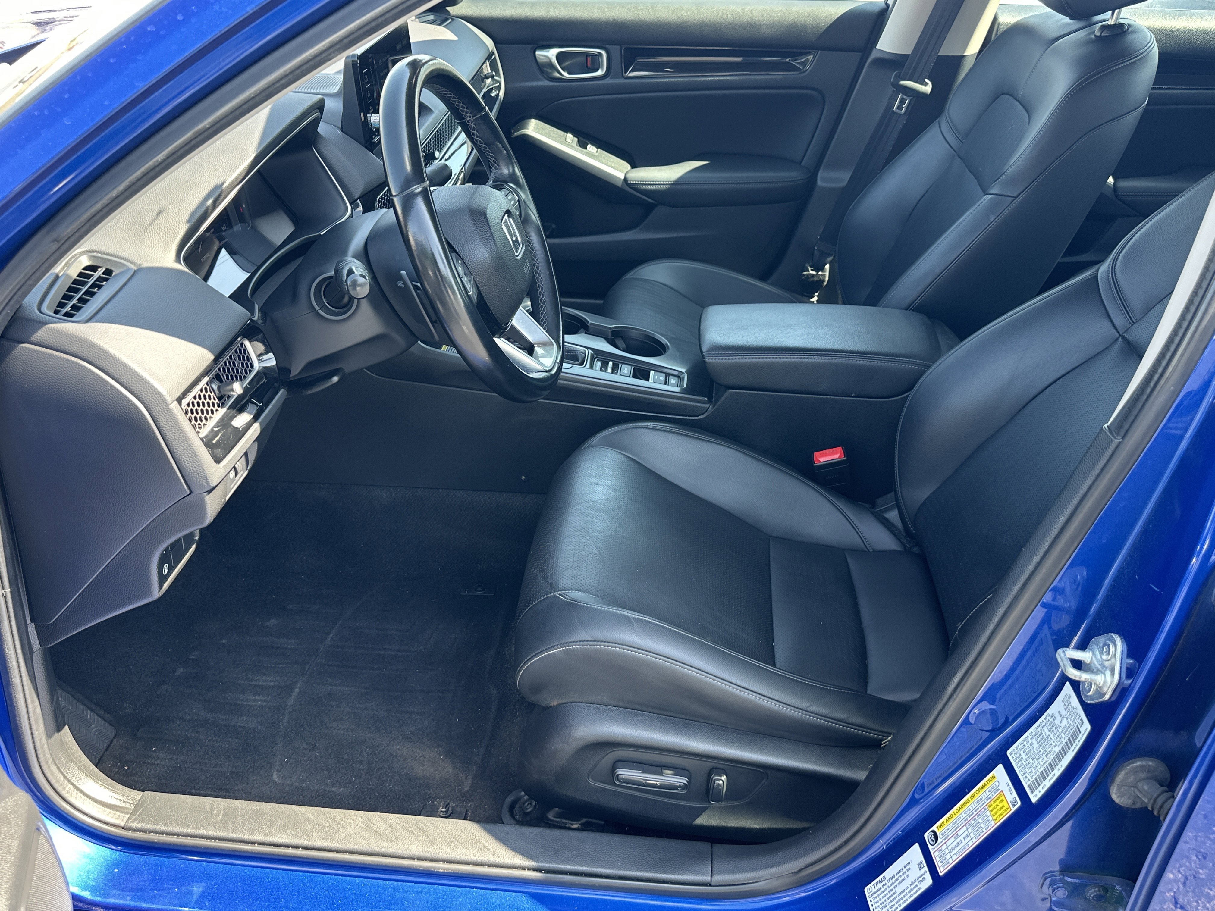 Used 2022  Honda Touring image 10