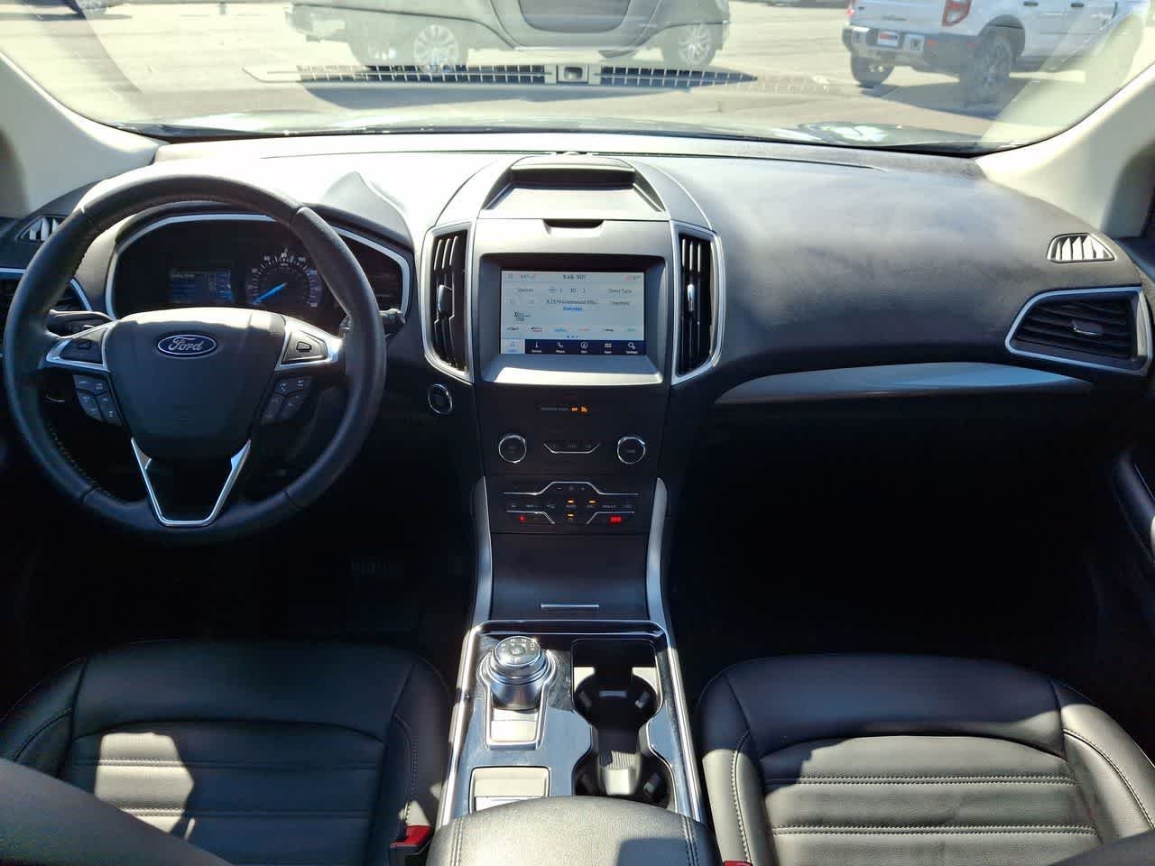 Used 2020 Magnetic Metallic Ford SEL image 10