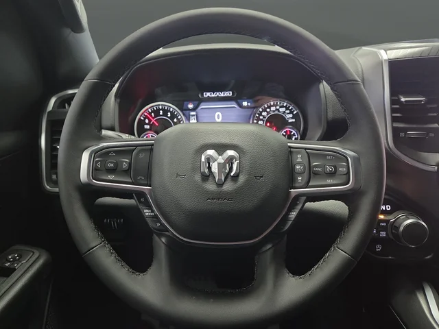 New 2026 Diamond Black Crystal Pearl-Coat Exterior Paint RAM Big Horn/Lone Star image 15
