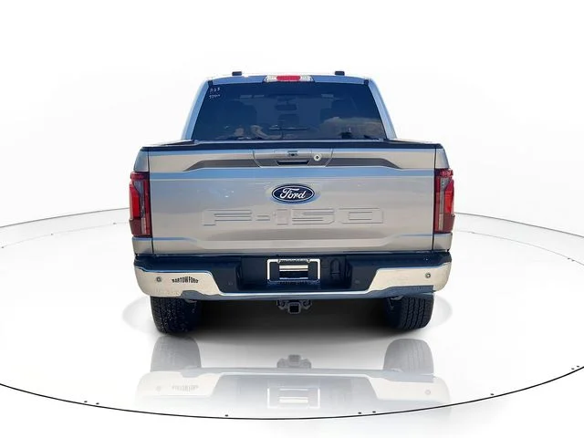 New 2026 Silver Metallic Ford Lariat image 6