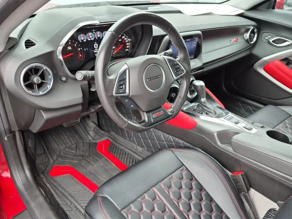 Certified Used 2022 Wild Cherry Tintcoat Chevrolet 1SS image 9