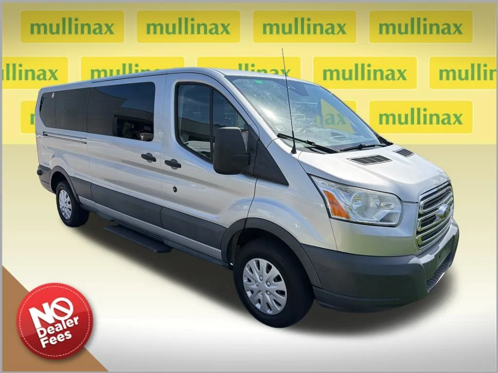 2017 Ford Transit 350 XLT Wagon Low Roof Sliding Pass. 148's photo