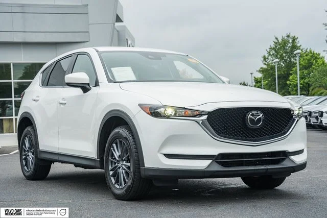 2021 Mazda CX-5 Touring Auto's photo