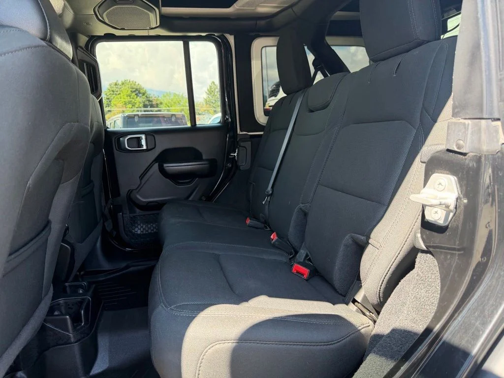 Used 2020 Black Jeep Unlimited Sport S image 18